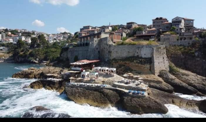 Guest House Naser Ulcinj Exterior photo